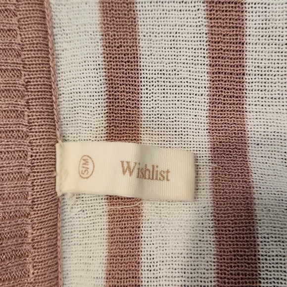 Wishlist Top - Picture 3 of 3